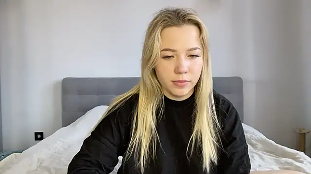 alyrasun online show from 04-20-26, 07:00