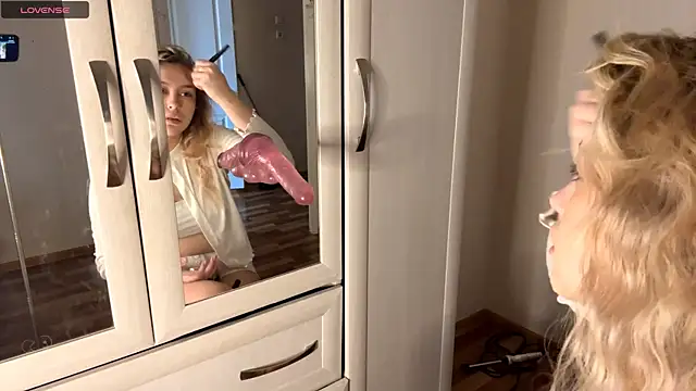 WonderedFlair online show from 04-21-26, 07:58