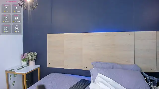 Em1ly jones online show from 04-04-26, 11:51