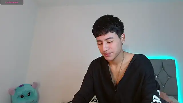 Snapshot of Sebas_fire4 chatting on 04-30-26, 03:51 Sebas fire4 online show from 04-30-26, 03:51