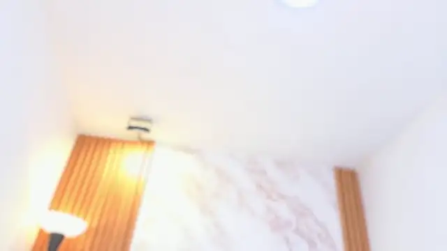 Snapshot of j_belle_ chatting on 05-24-26, 09:47 j belle online show from 05-24-26, 09:47