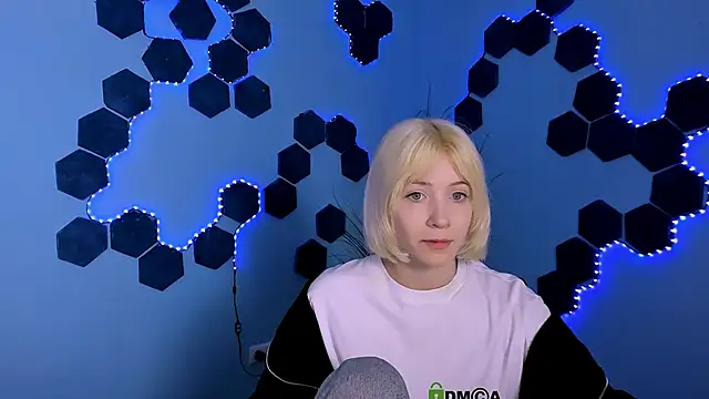  sabrina moore online show from 04-29-26, 08:51