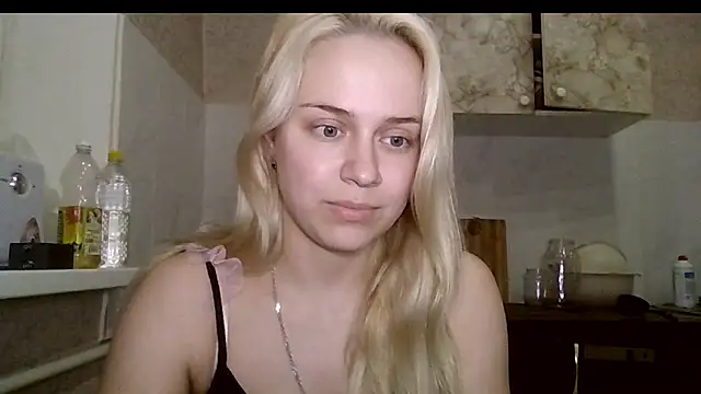 Barbie   girl online show from 04-17-26, 08:23