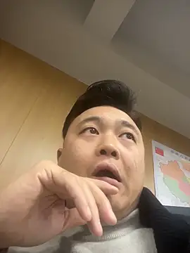 wangwang002 online show from 03-12-26, 12:11