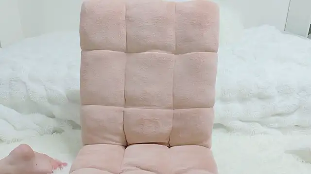 Ruri maro online show from 03-17-26, 06:17