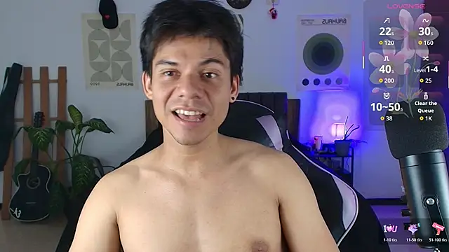 Kain davee online show from 03-22-26, 01:42