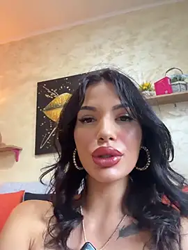 RaniaSnow online show from 05-26-26, 03:35
