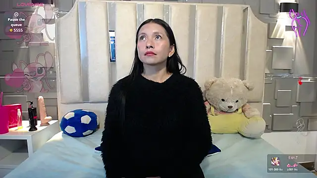 Chloe16  online show from 04-14-26, 07:53