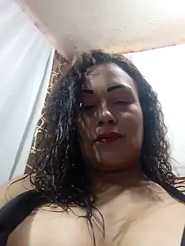 Snapshot of maroita chatting on 05-29-26, 01:53 maroita online show from 05-29-26, 01:53