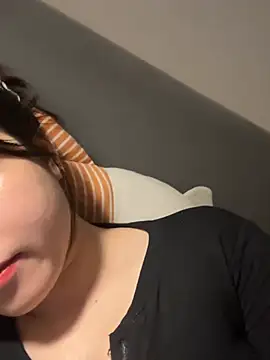 Beautiful roses online show from 03-13-26, 05:41