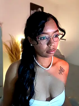 nathyjonees online show from 06-05-26, 10:21