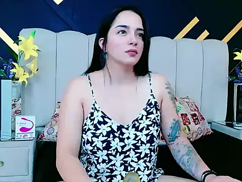 IsadoraSmit online show from 05-06-26, 12:32
