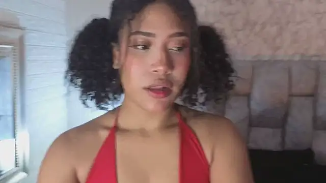 Snapshot of Meganisperfect69 chatting on 05-28-26, 01:19 Meganisperfect69 online show from 05-28-26, 01:19