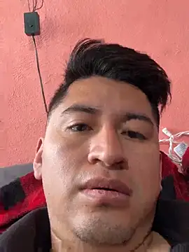 GoldenM95 online show from 04-07-26, 07:47