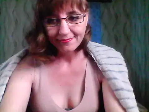 Snapshot of Alisaprice077 chatting on 05-29-26, 12:25 Alisaprice077 online show from 05-29-26, 12:25