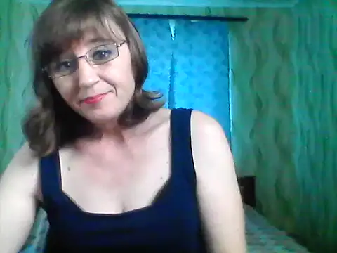 Snapshot of Alisaprice077 chatting on 06-05-26, 08:42 Alisaprice077 online show from 06-05-26, 08:42