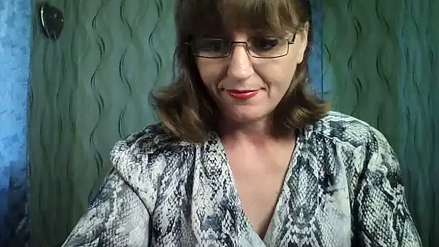 Alisaprice077 online show from 06-28-26, 08:42