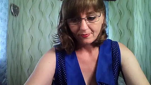 Alisaprice077 online show from 06-30-26, 11:55