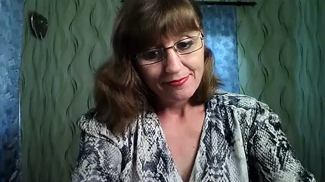 Alisaprice077 online show from 07-06-26, 03:25