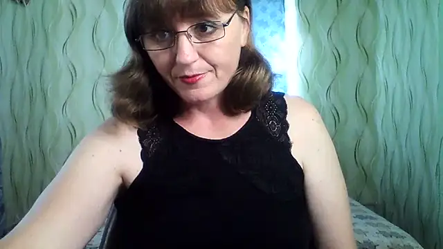 Alisaprice077 online show from 07-16-26, 02:45