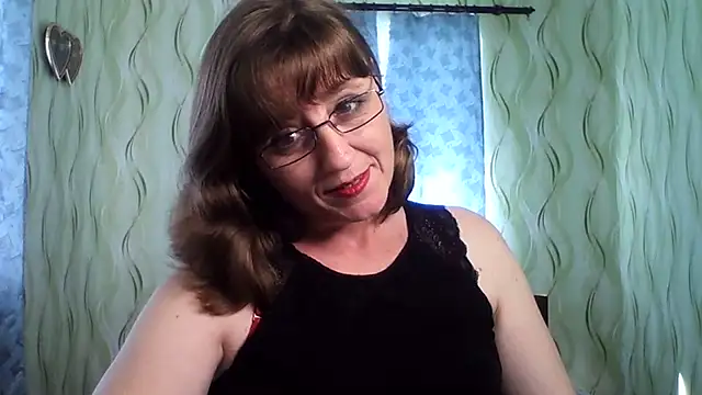 Alisaprice077 online show from 07-17-26, 12:34