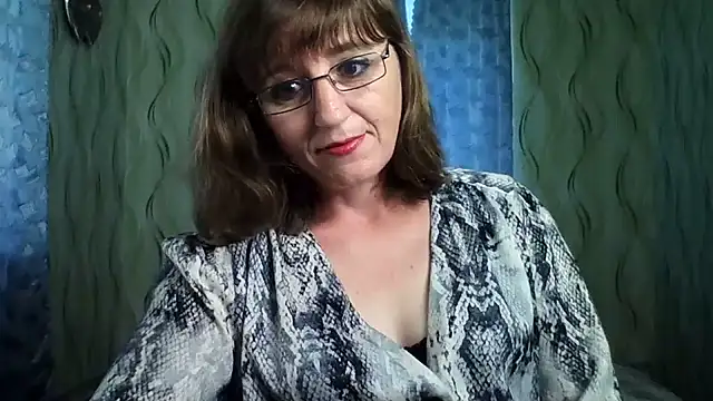 Alisaprice077 online show from 07-19-26, 07:01