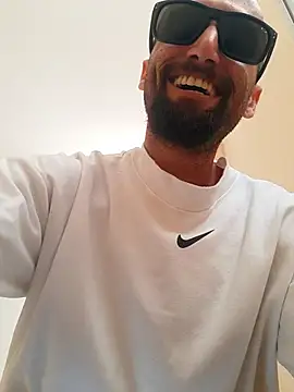 Snapshot of kaetanor chatting on 07-15-26, 01:49 kaetanor online show from 07-15-26, 01:49