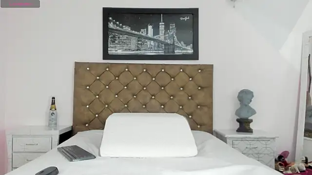 finn jackson online show from 04-21-26, 08:01