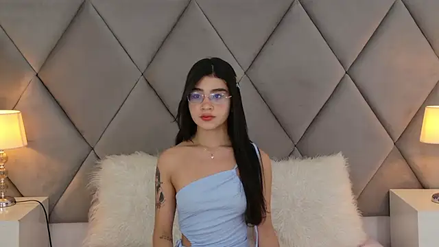 OliviaDiaz online show from 05-07-26, 08:03
