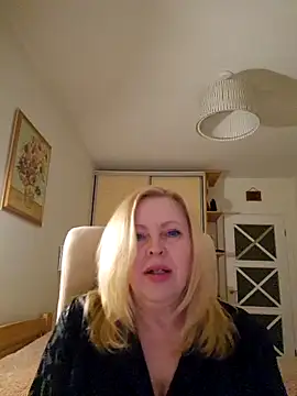 JanieLight53 online show from 03-24-26, 12:37