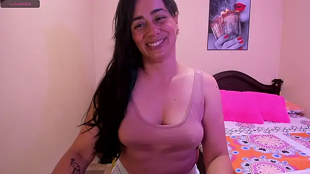 Snapshot of sara_florez12 chatting on 04-23-26, 12:29 sara florez12 online show from 04-23-26, 12:29