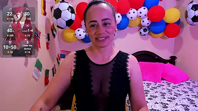 sara florez12 online show from 06-19-26, 11:14