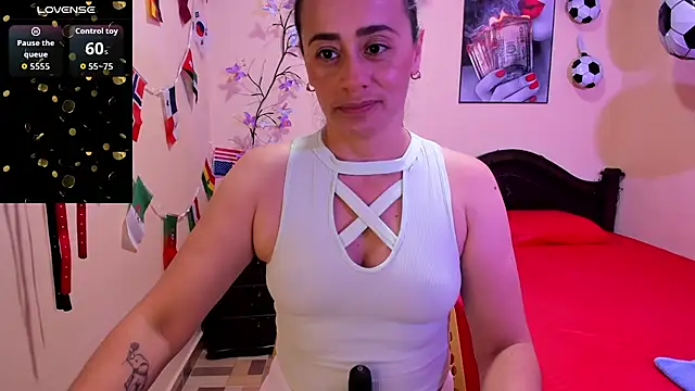 sara florez12 online show from 07-05-26, 12:12