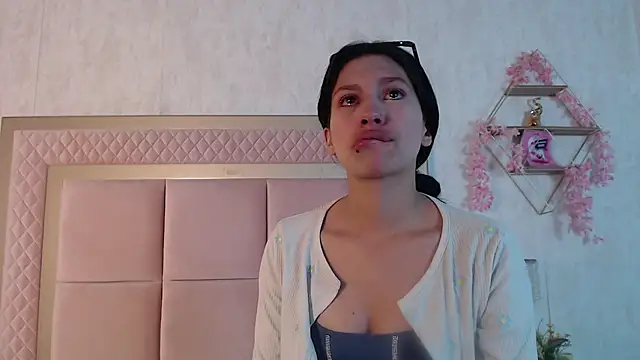 Madii  online show from 03-28-26, 12:05