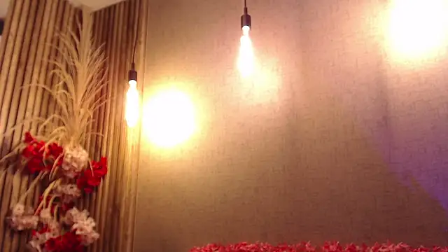 Vicky Angeel online show from 04-14-26, 01:28