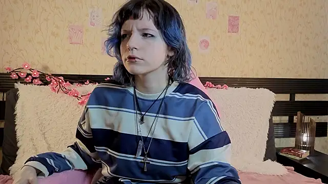 Silver mew online show from 03-10-26, 08:52