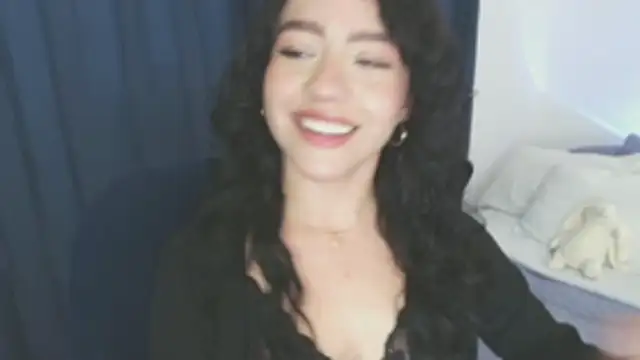 Snapshot of Katiieee chatting on 06-24-26, 03:38 Katiieee online show from 06-24-26, 03:38