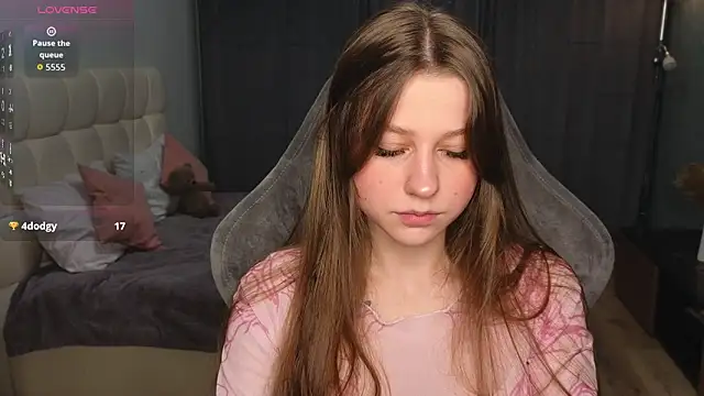 Kristy Bell1 online show from 04-10-26, 10:36