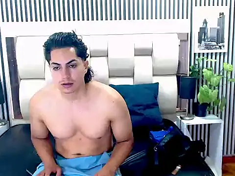 Alex Wolft online show from 07-09-26, 12:20