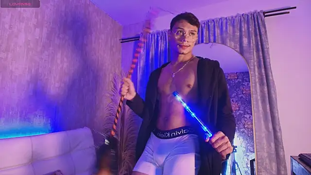 davis saint online show from 04-07-26, 11:32