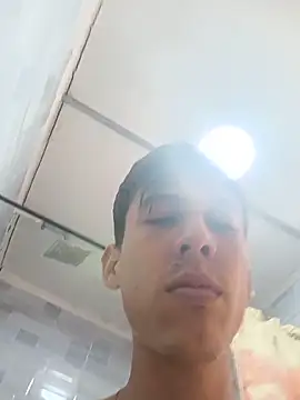 Juango24321 online show from 05-14-26, 02:24