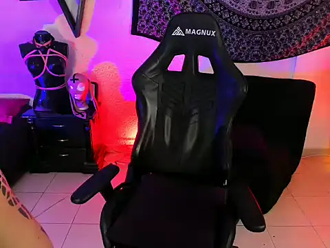 OnixWitch777 online show from 04-08-26, 04:07