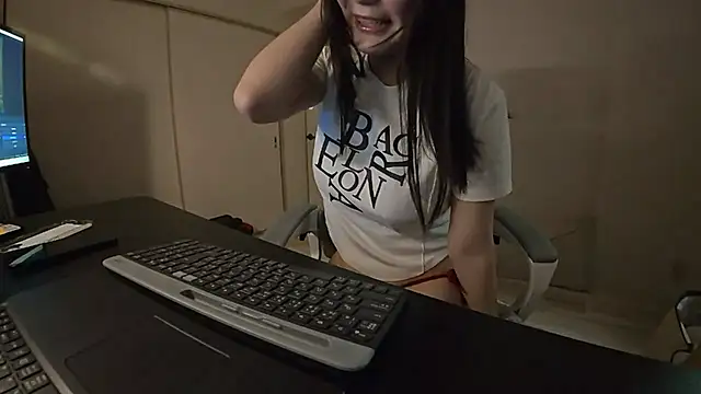 sakurako 12 online show from 05-09-26, 06:57
