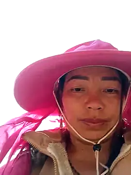 Yellow-pink online show from 03-30-26, 01:39