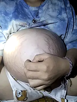 Snapshot of qczb1012 chatting on 04-13-26, 12:38 qczb1012 online show from 04-13-26, 12:38