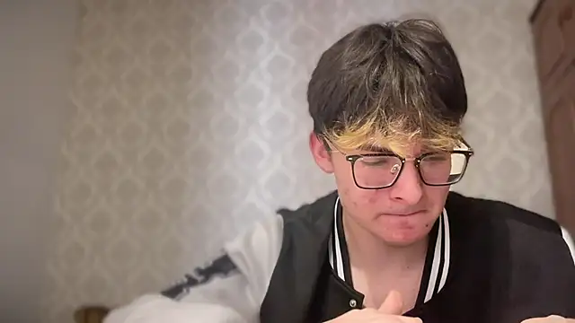 niksikor online show from 04-04-26, 01:52