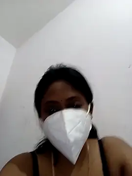 Snapshot of desiboldgirl6162 chatting on 04-13-26, 01:16 desiboldgirl6162 online show from 04-13-26, 01:16