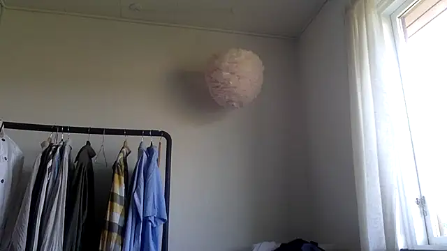 H31H31 online show from 07-04-26, 05:46