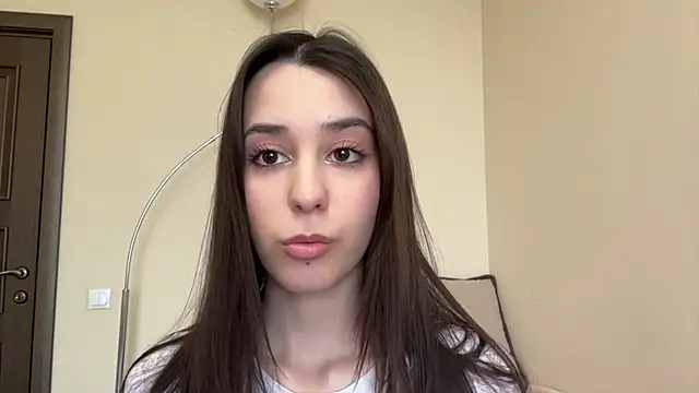 AdeleVelvet online show from 04-23-26, 11:31