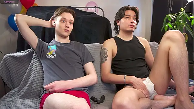 Badtwinkboys online show from 03-19-26, 07:56